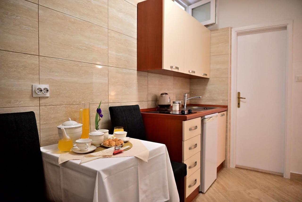 Studio Apartment Snjezana Dubrovnik Bagian luar foto